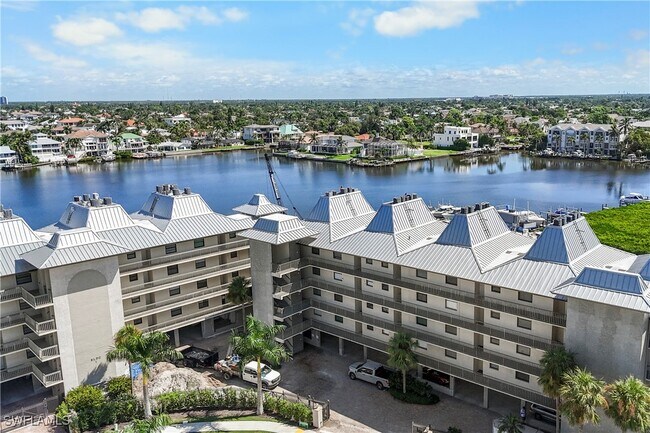 Building Photo - 271 Southbay Dr