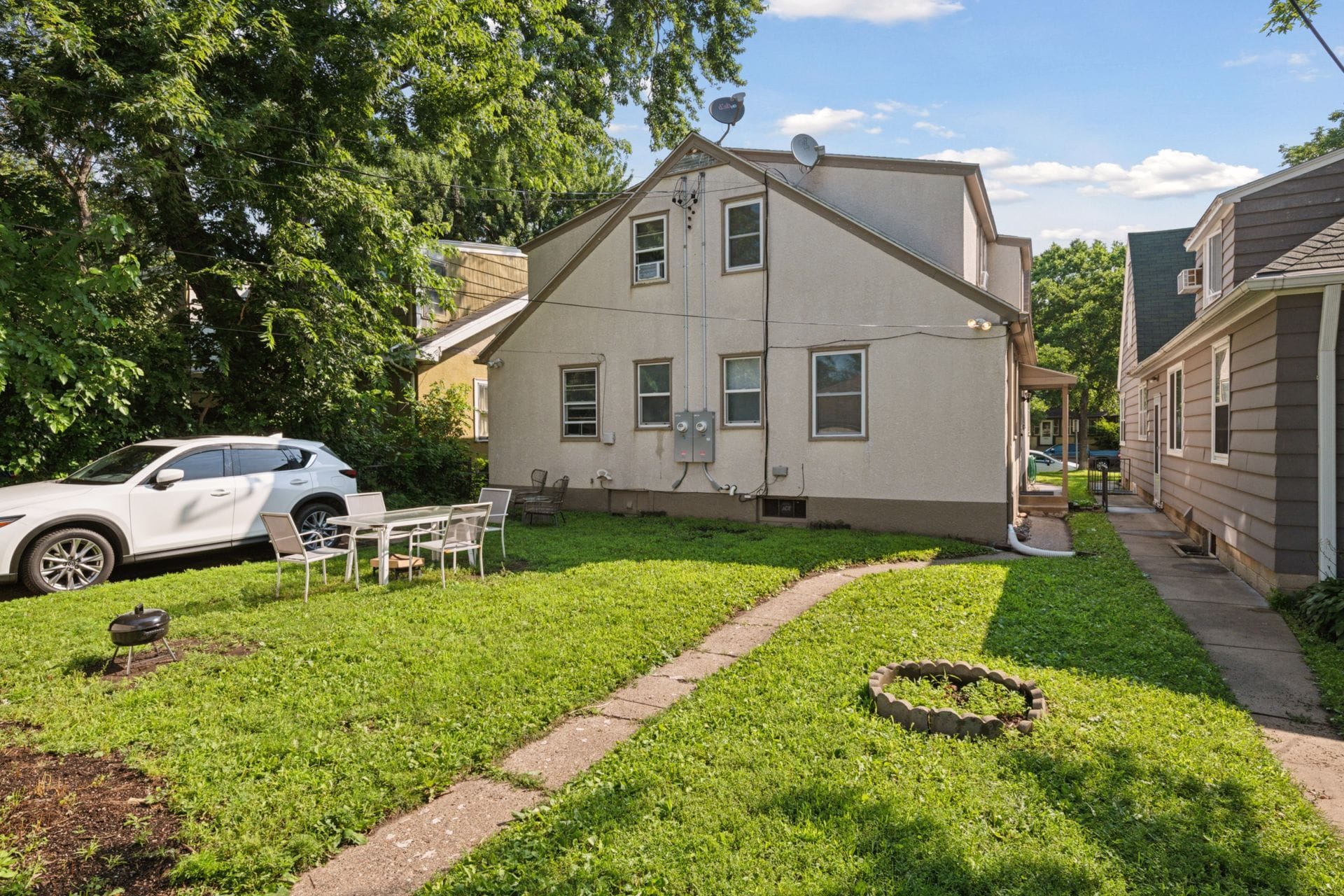 Building Photo - 4650 Minnehaha Ave