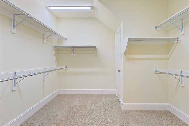Building Photo - 5919 Solara Ledge Ln