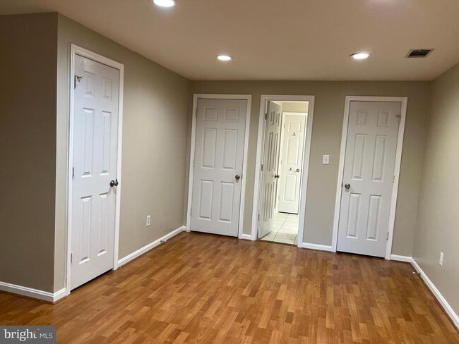 Building Photo - 5803 Norham Dr