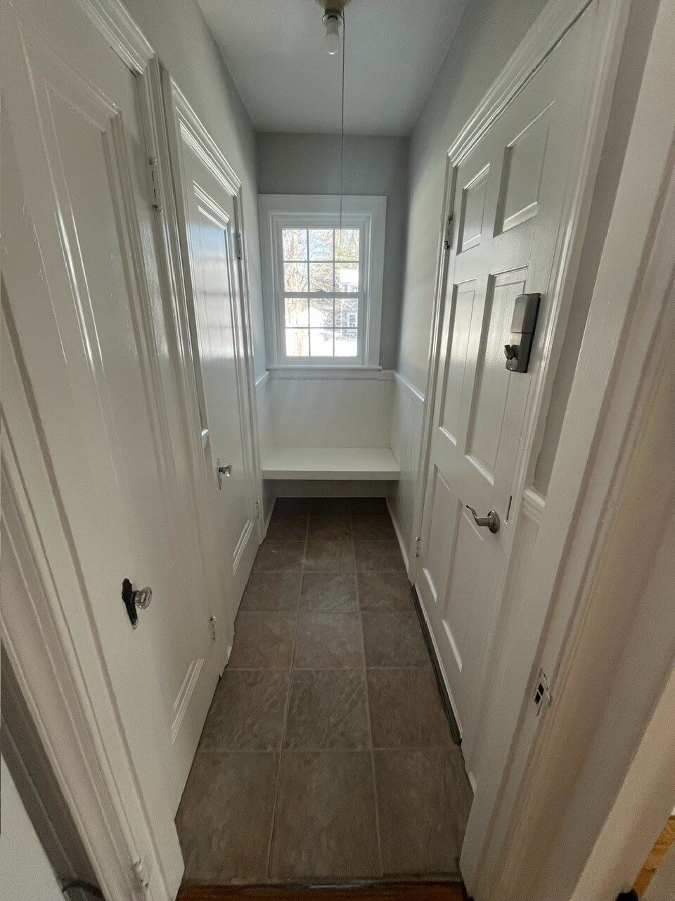 Building Photo - 25 Wawecus Rd