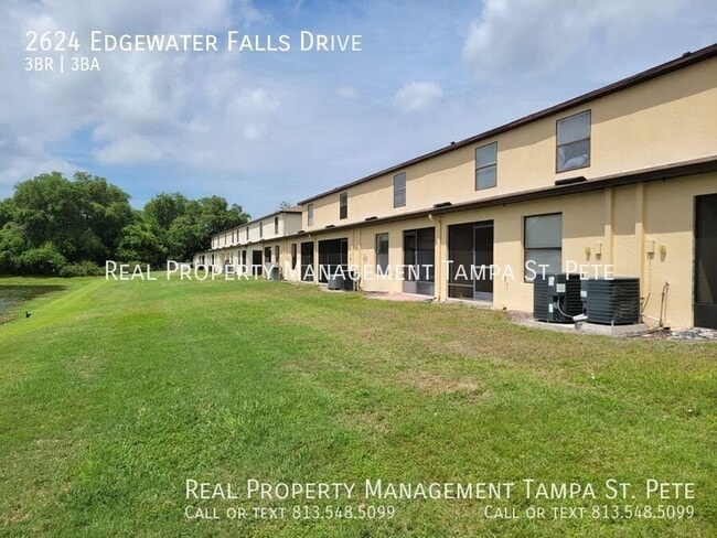 Building Photo - 2624 Edgewater Falls Dr