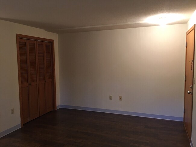 Building Photo - 3110 Xylon Ave S