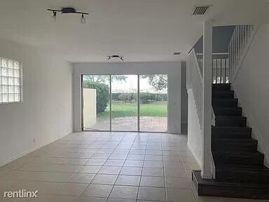 Building Photo - Berenger Walk, Royal Palm Beach, FL 33414 ...