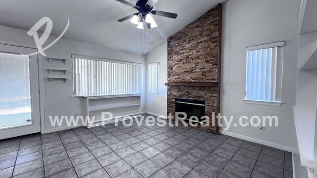 Building Photo - 15095 Laurelwood Pl