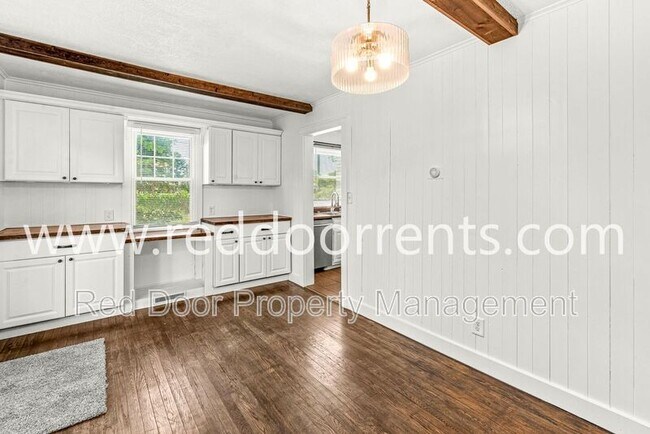 Building Photo - 957 Woodhill Dr