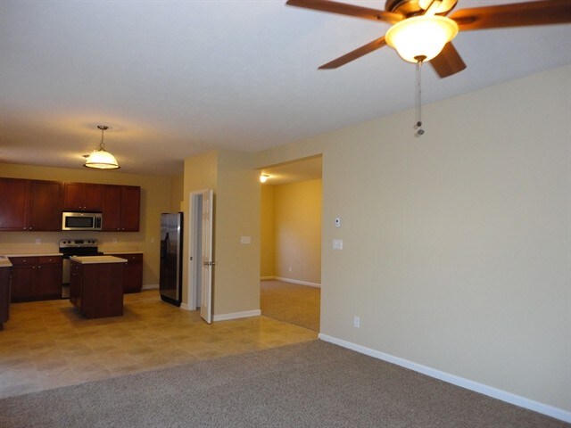 Building Photo - 12596 Pinetop Way