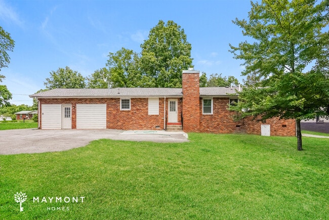 Building Photo - 110 Dorris Dr