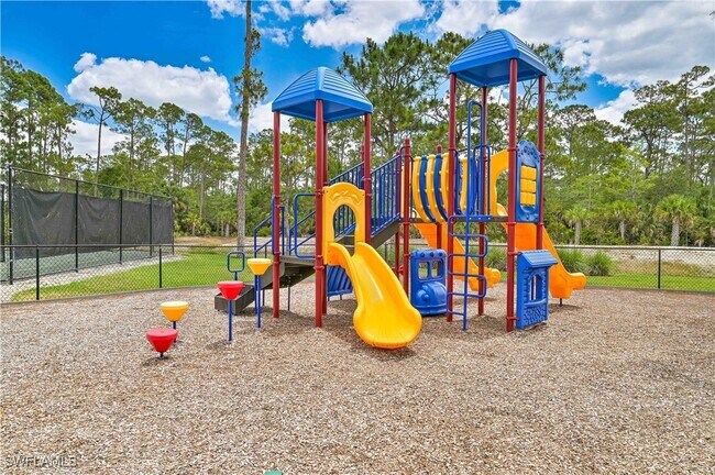 Building Photo - 5615 Sherborn Dr