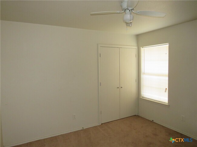 Building Photo - 6509 Temora Loop