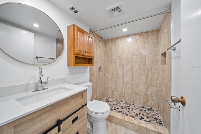Building Photo - 4747 Azalea Dr