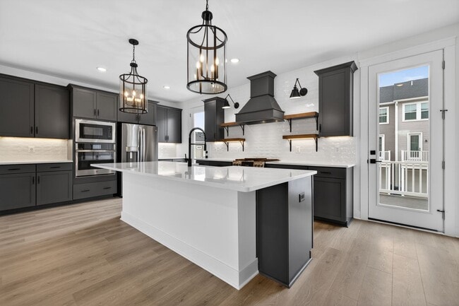 Building Photo - 1726 Blacksmith Wy