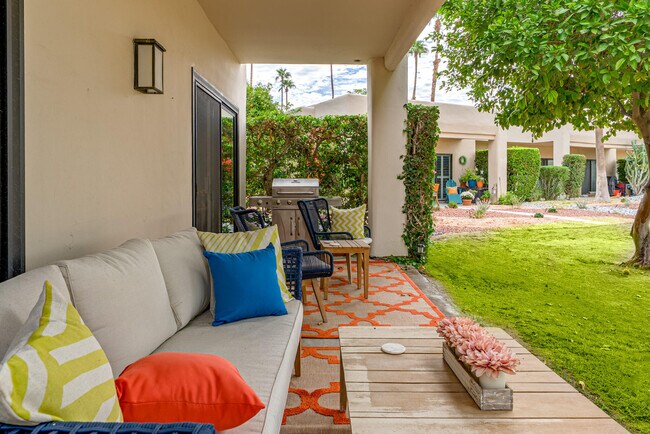 Building Photo - 67499 Toltec Ct