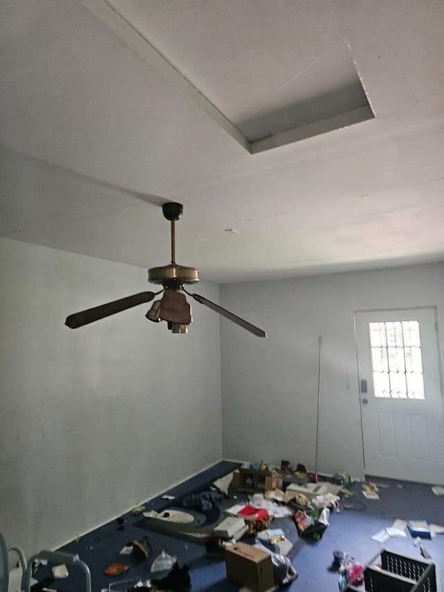 Building Photo - 1135 St Rose Ln