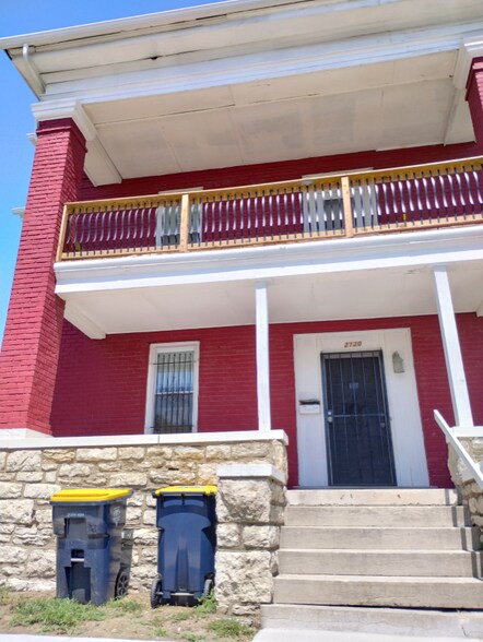 Primary Photo - 2120 Linwood Blvd