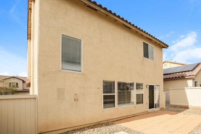 Building Photo - 8648 Water Bucket Ave