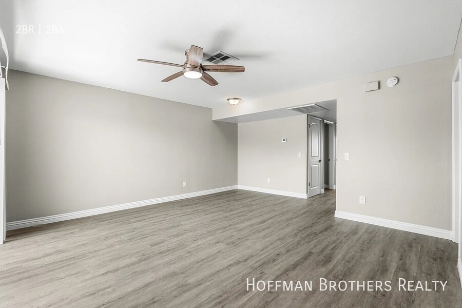 Building Photo - 32450 Candlewood Dr
