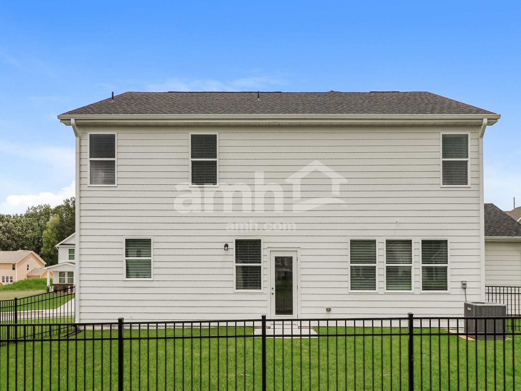Building Photo - 99 Hickory Pointe Rd