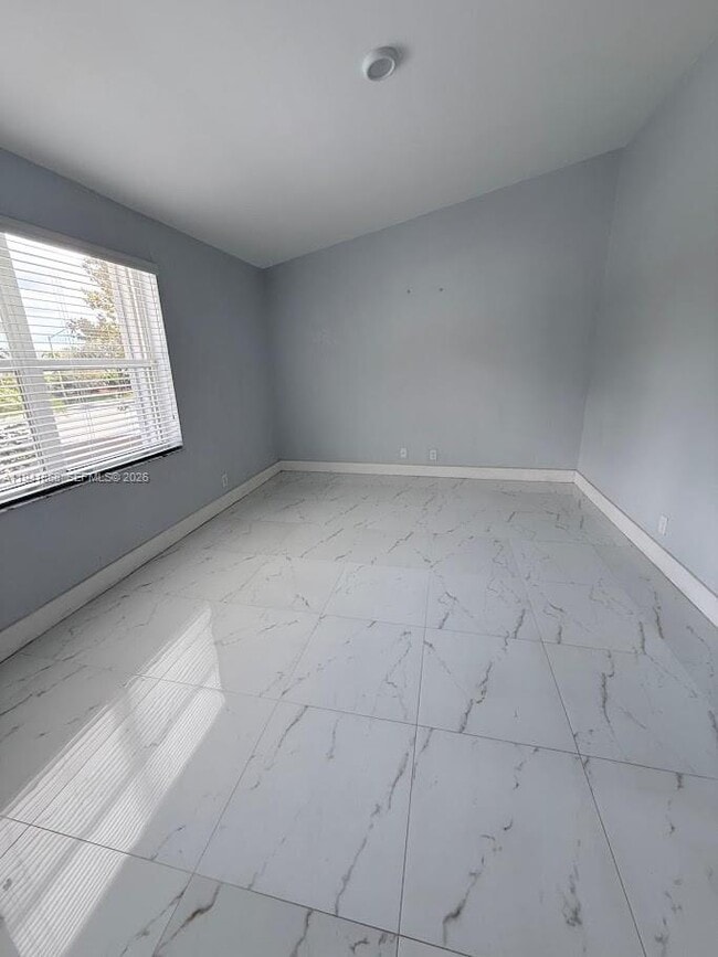 Building Photo - 119 SW 168th Terrace