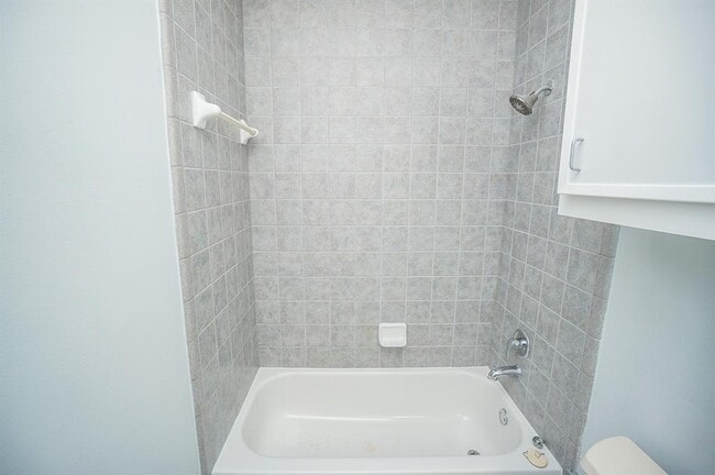 Building Photo - 9802 Sandra Ann Ct