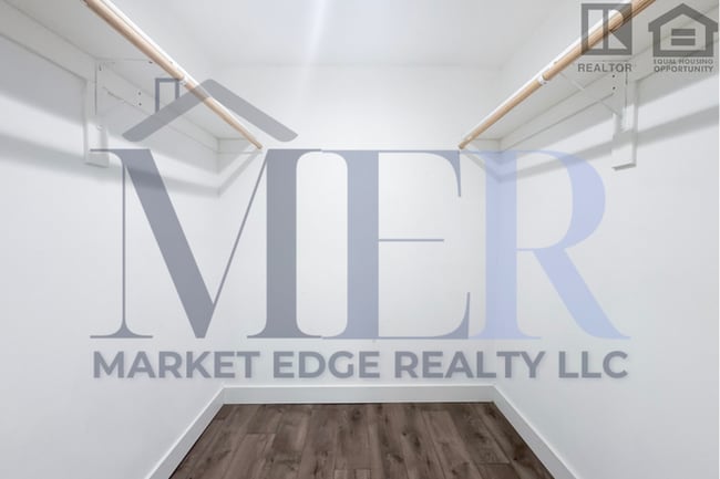 Building Photo - 5Bed/3Bath Home University/McClintock! $399 MOVE-IN SPECIAL! Ready for Immediate Move-In!