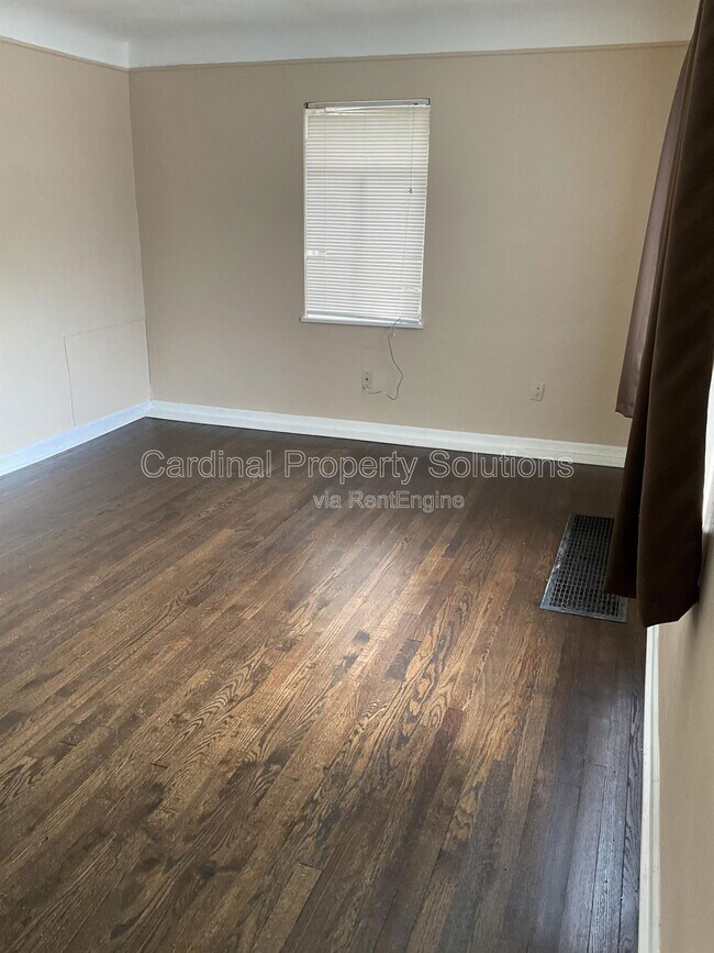 Building Photo - 126 Glenridge Pl