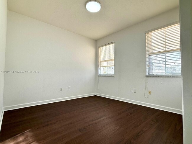 Building Photo - 8675 NW 109th Ct