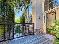 Building Photo - 1352 Fox Acres Dr