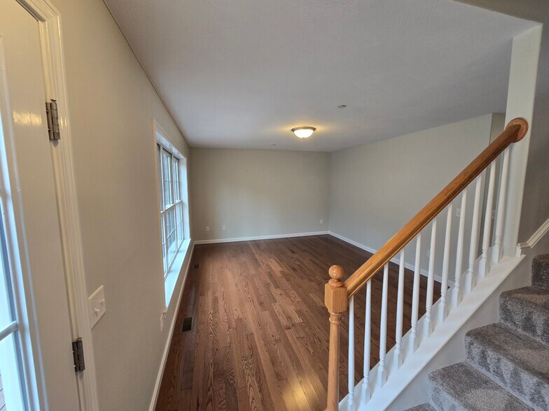 View From Dinette - 4 Riesling Ter