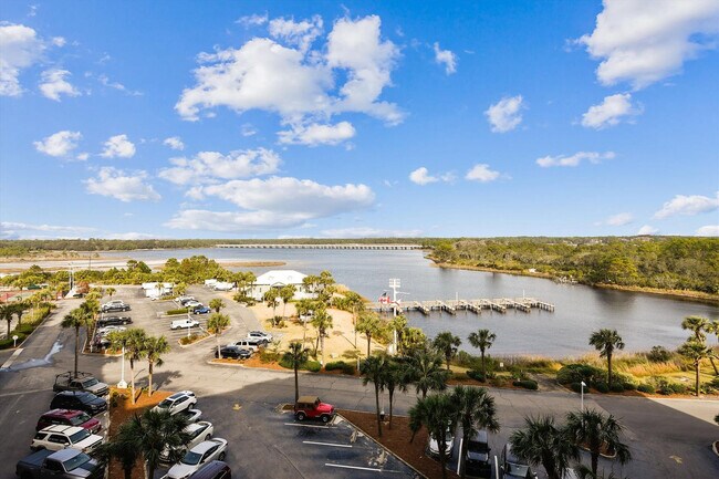 Building Photo - 23223 Front Beach Rd