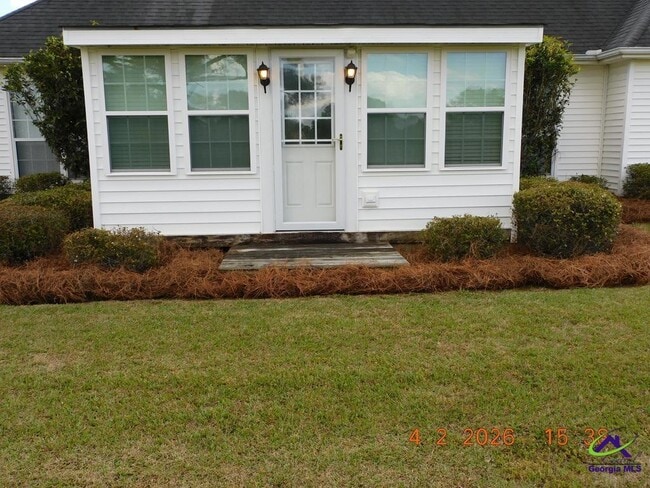 Building Photo - 225 Waterford Dr