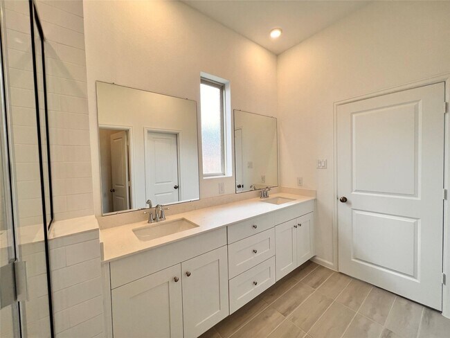 Building Photo - 27023 Golden Isle Ln