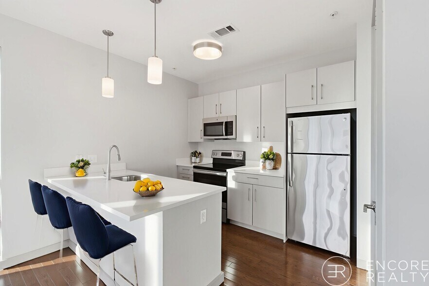 Building Photo - 40A Marion St