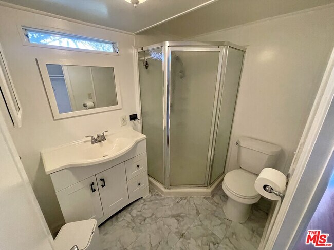 Building Photo - 22500 Monte Vista Dr