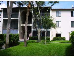 Primary Photo - 204 Foxtail Dr