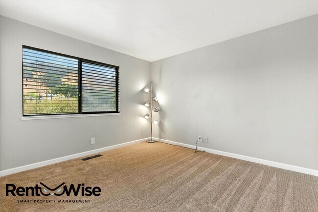 Building Photo - 14 Marlin Cove