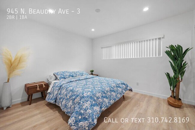 Building Photo - 945 N Beaudry Ave