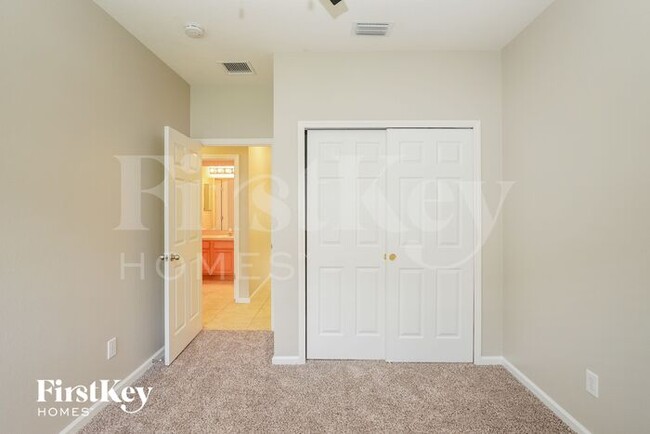 Building Photo - 13549 Hawk Lake Dr