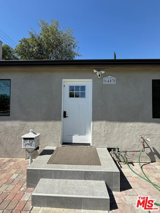 Building Photo - 6403 Gentry Ave