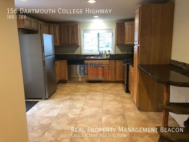 Building Photo - 156 Dartmouth College Hwy