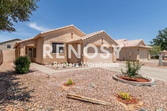 Building Photo - Ideal 3 Br 2 Ba 2 Cg Home Near Loop 303 & Greenway in Surprise!