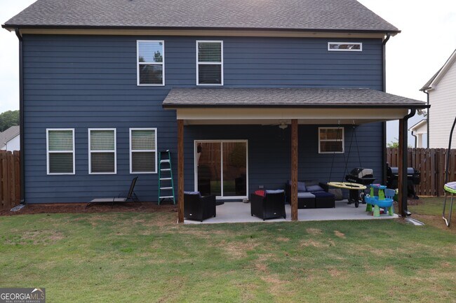 Building Photo - 96 Tallulah Trl