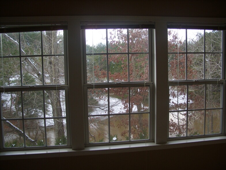 Building Photo - 1080 Whitestone Rdg