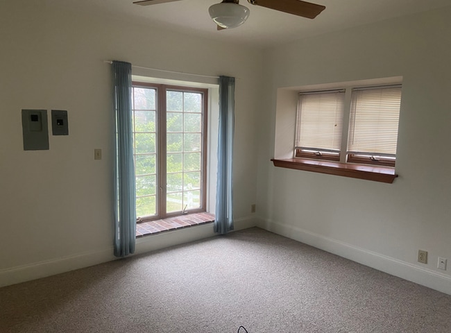 master Bedroom - 281 Brookmead Rd