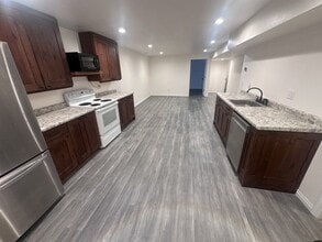 Building Photo - 2191 Hickock Way
