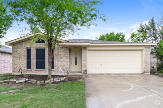 Building Photo - 4074 Tulip Tree Dr