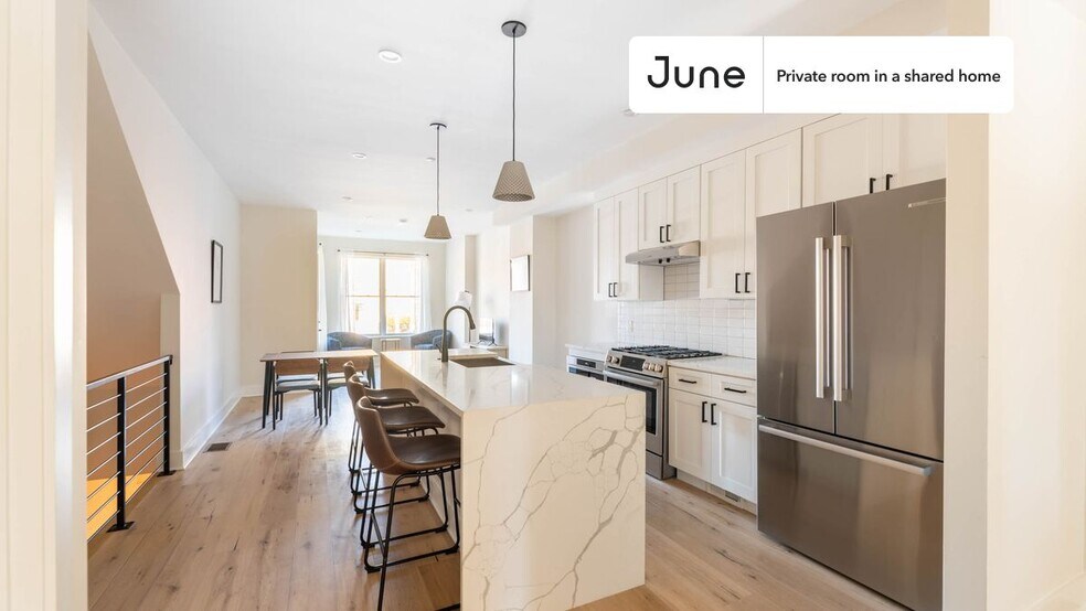 Building Photo - Room in Shared 3 bed/2.5 bath home in Columbia Heights