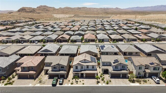 Building Photo - 10117 Heron Lake Ave