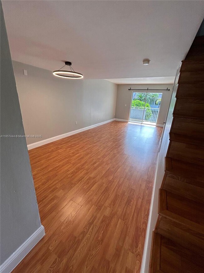 Building Photo - 4600 SW 67th Ave