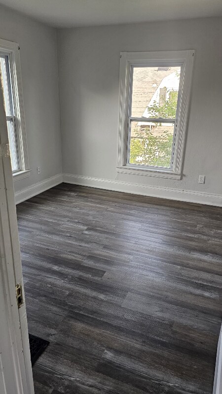 Building Photo - 735 Woodland Ave